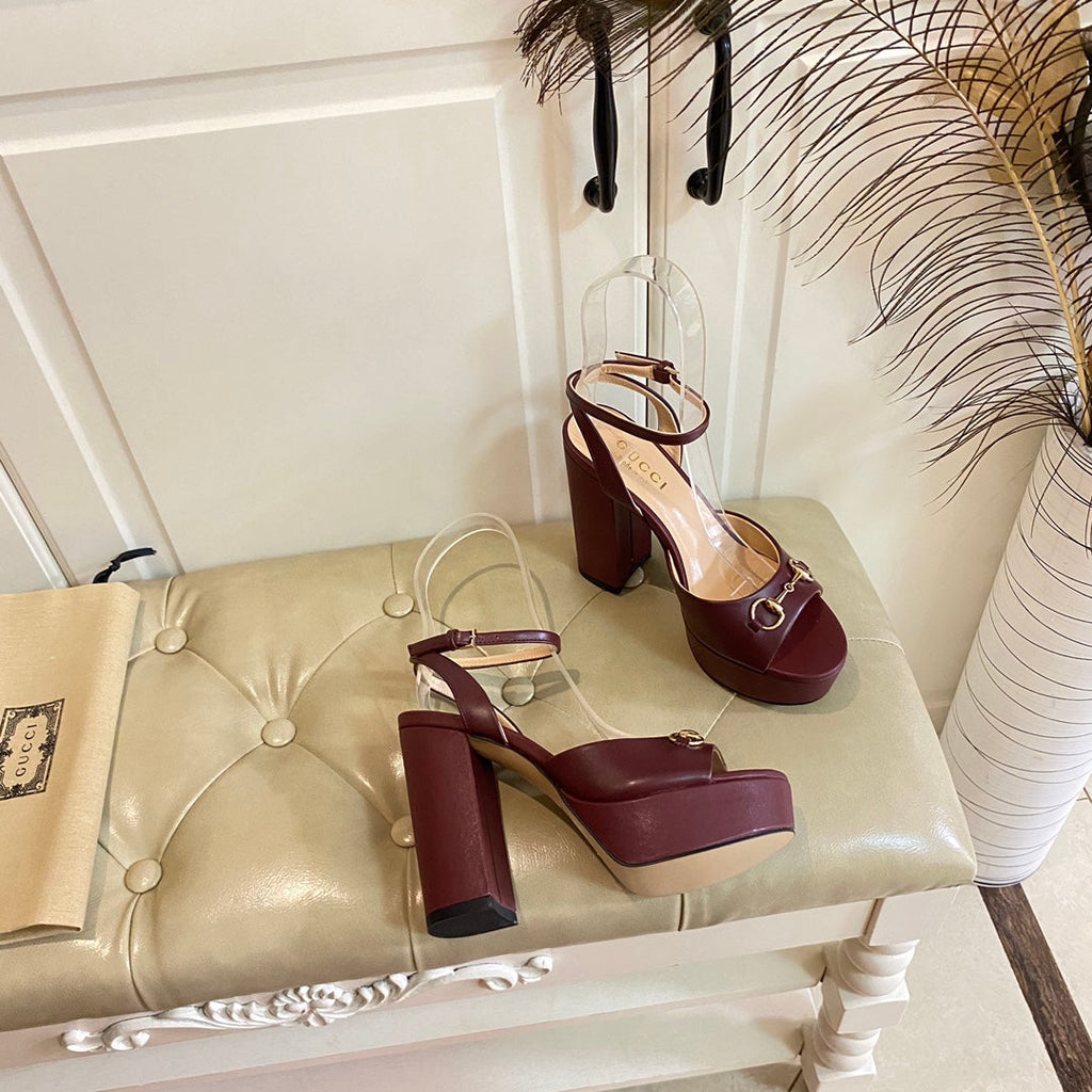 GUCCI HORSEBIT PLATFORM SANDAL IN WINE RED SHEEPSKIN