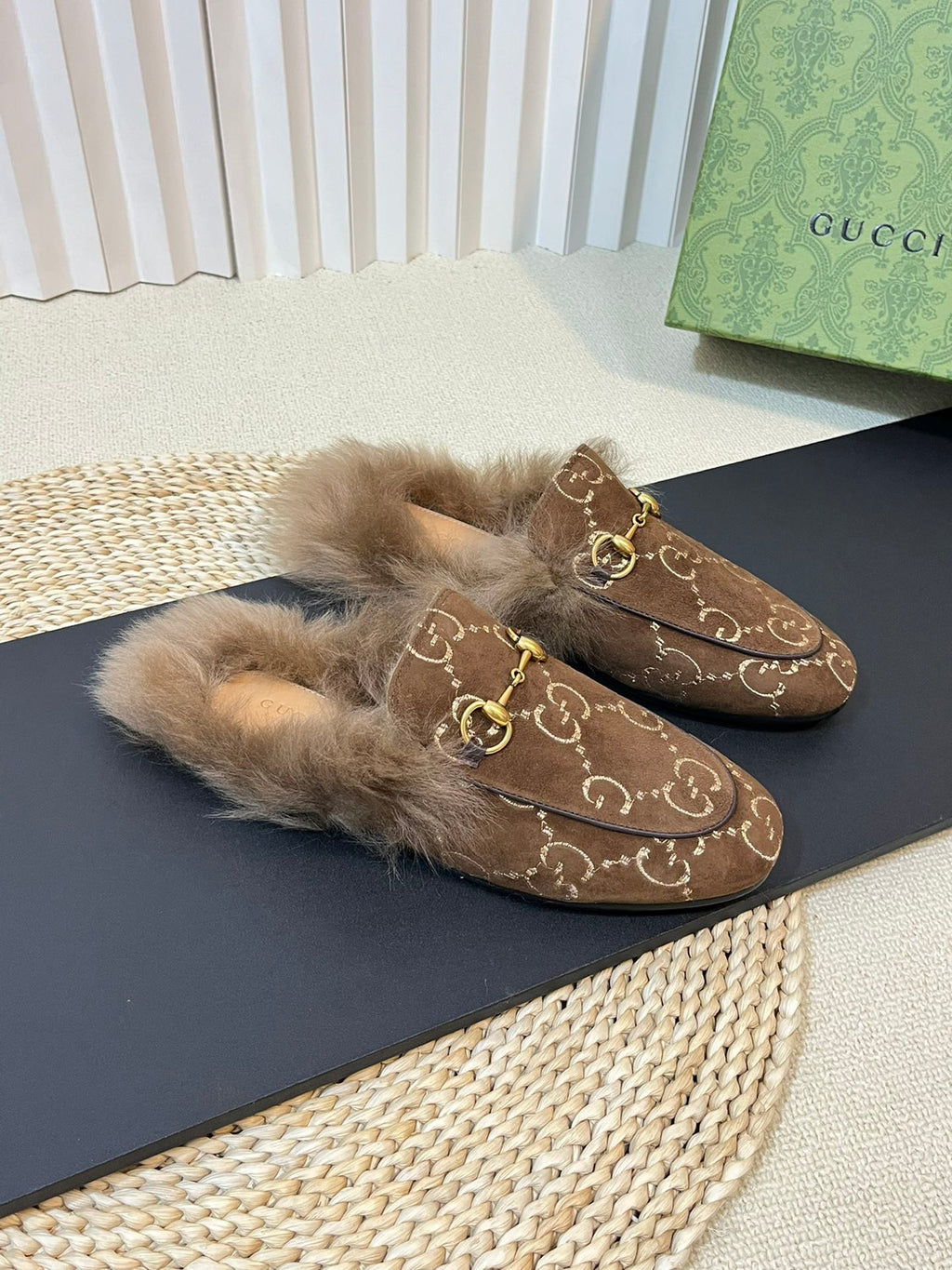 GUCCI HORSEBIT MULE IN COCOA BROWN MONOGRAM VELVET AND LAMB WOOL LINING