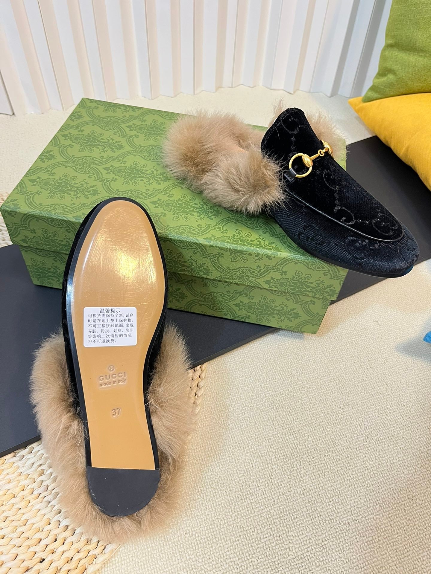 GUCCI HORSEBIT MULE IN BLACK MONOGRAM VELVET AND LAMB WOOL LINING
