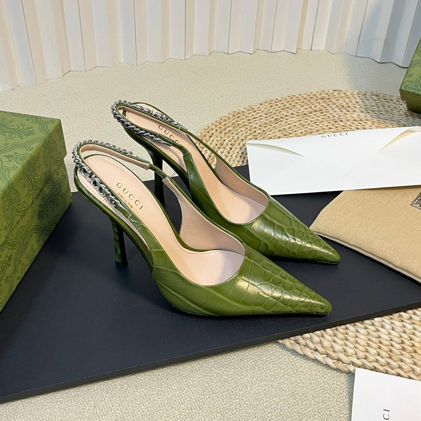 GUCCI Women's High Heels Green Juniper