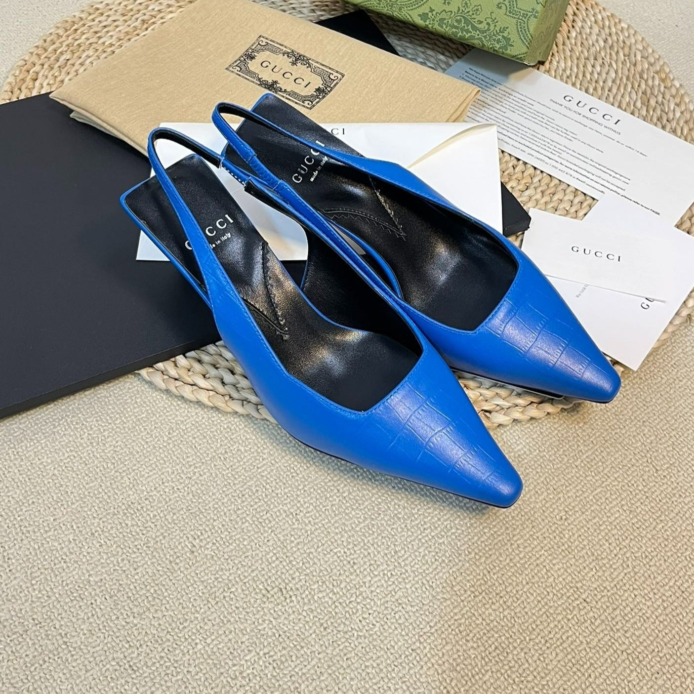 GUCCI Women's G pointed silver-letter Logo slingbacks Azure Blue