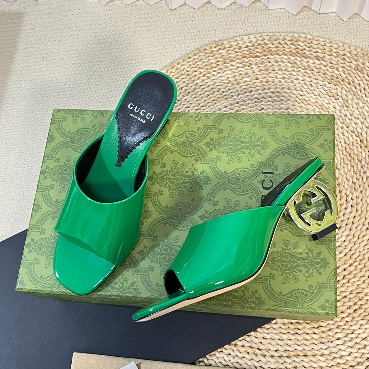 GUCCI Women's Heeled Sandals Glossy Forest Green