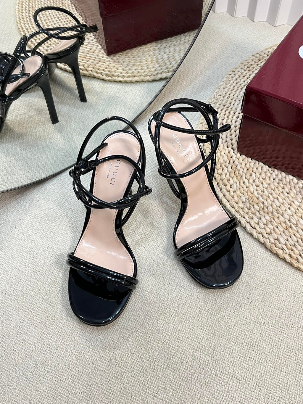 GUCCI HIGH SANDAL 10 CM IN BLACK GLOSSY CALFSKIN
