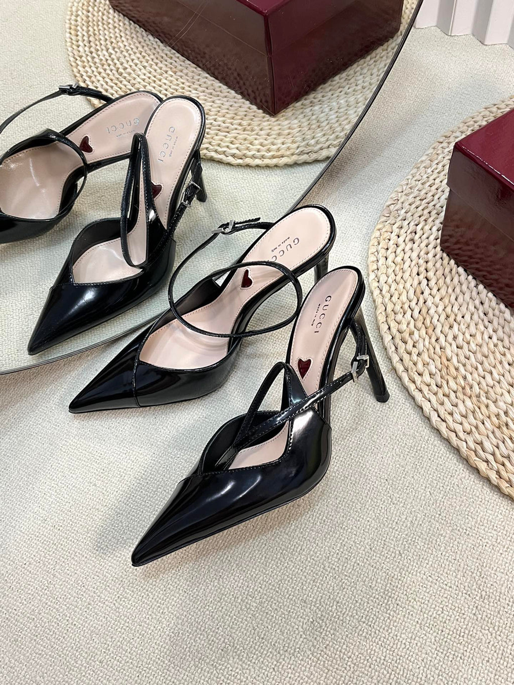 GUCCI HIGH SLINGBACK PUMP 10 CM IN BLACK GLOSSY CALFSKIN