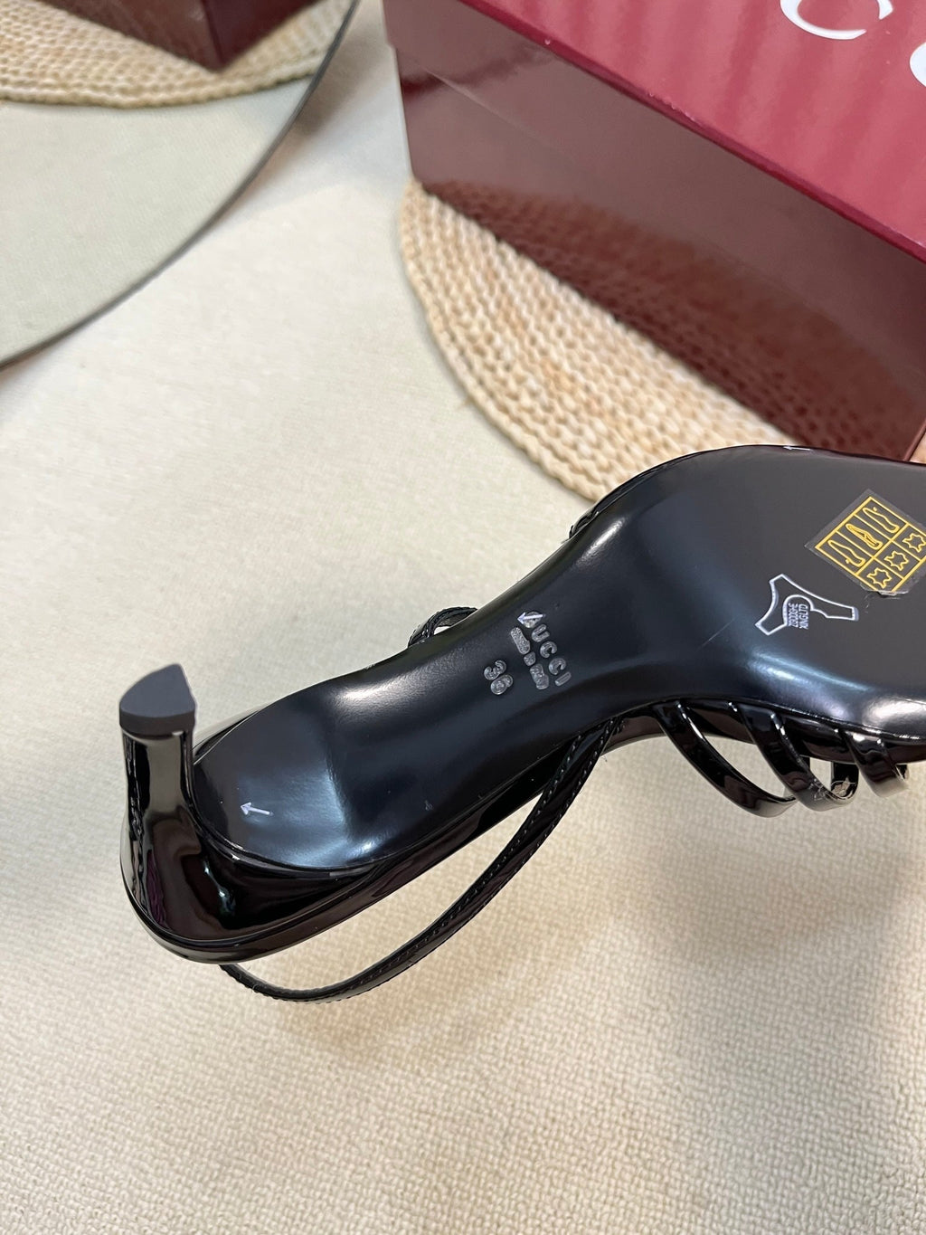 GUCCI SLINGBACK PUMP 6 CM IN BLACK GLOSSY CALFSKIN