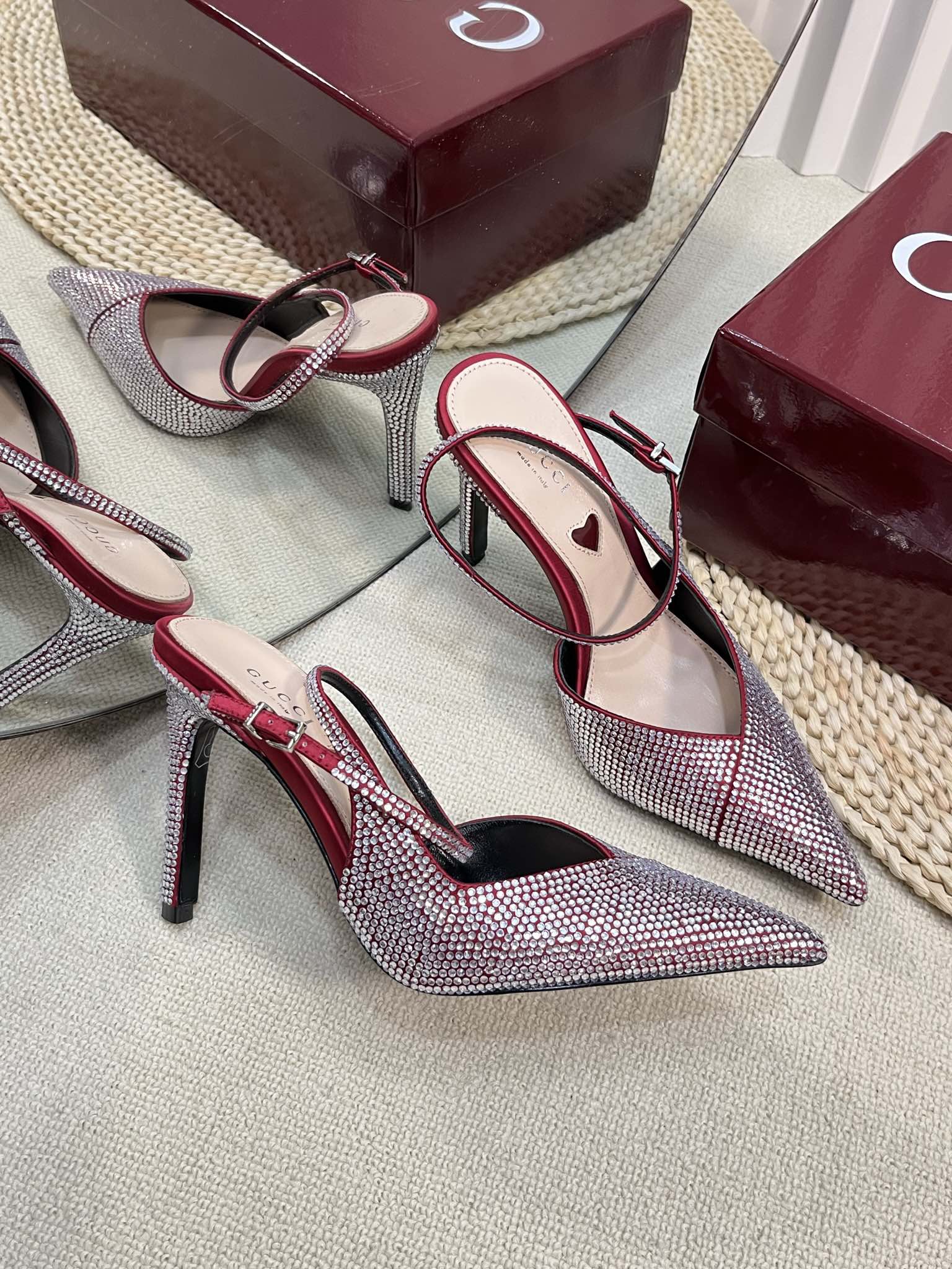 GUCCI HIGH SLINGBACK 10 CM IN CHERRY RED SILK WITH FULL RHINSTONES
