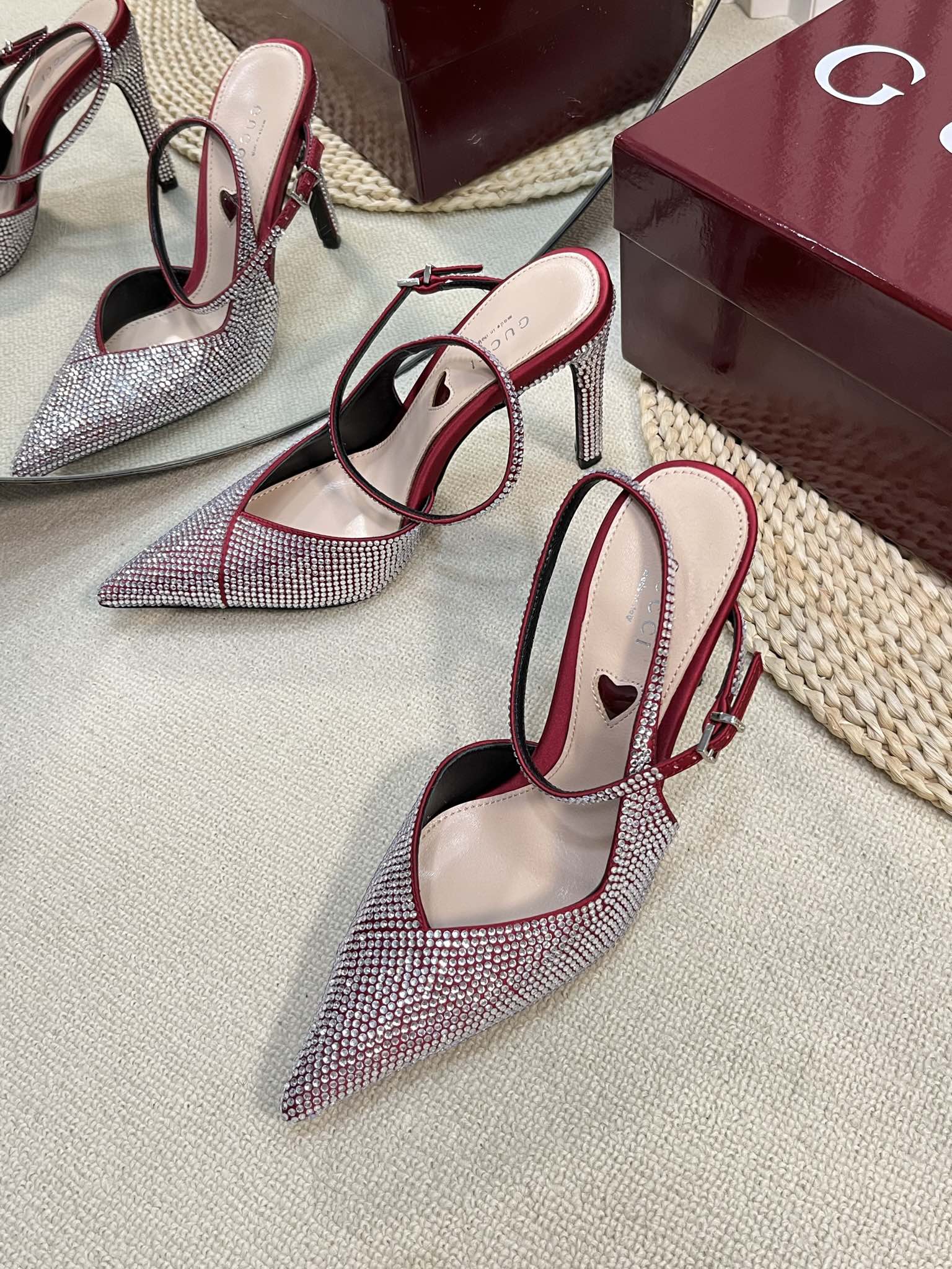 GUCCI HIGH SLINGBACK 10 CM IN CHERRY RED SILK WITH FULL RHINSTONES