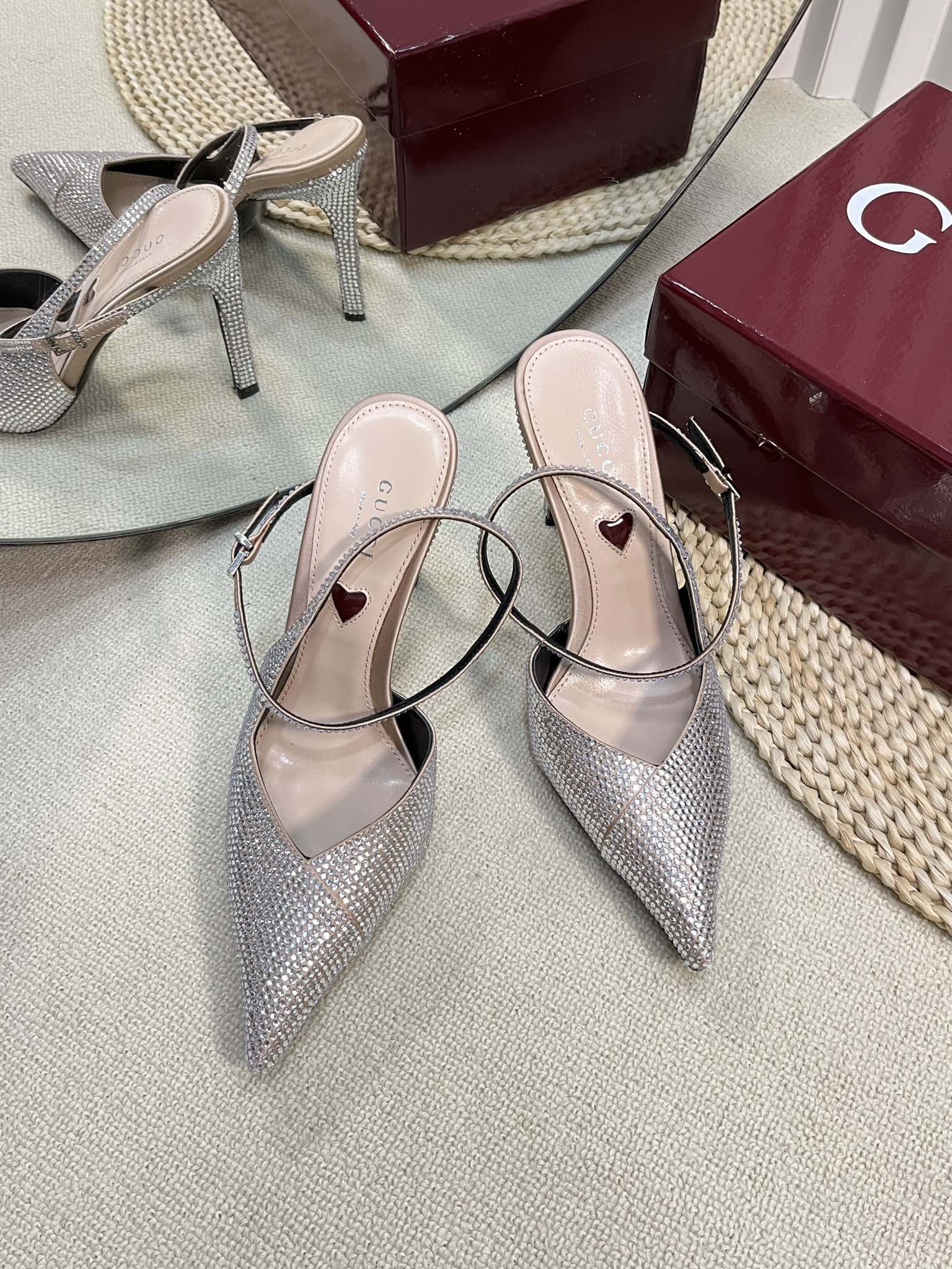 GUCCI HIGH SLINGBACK 10 CM IN BEIGE SILK WITH FULL RHINSTONES