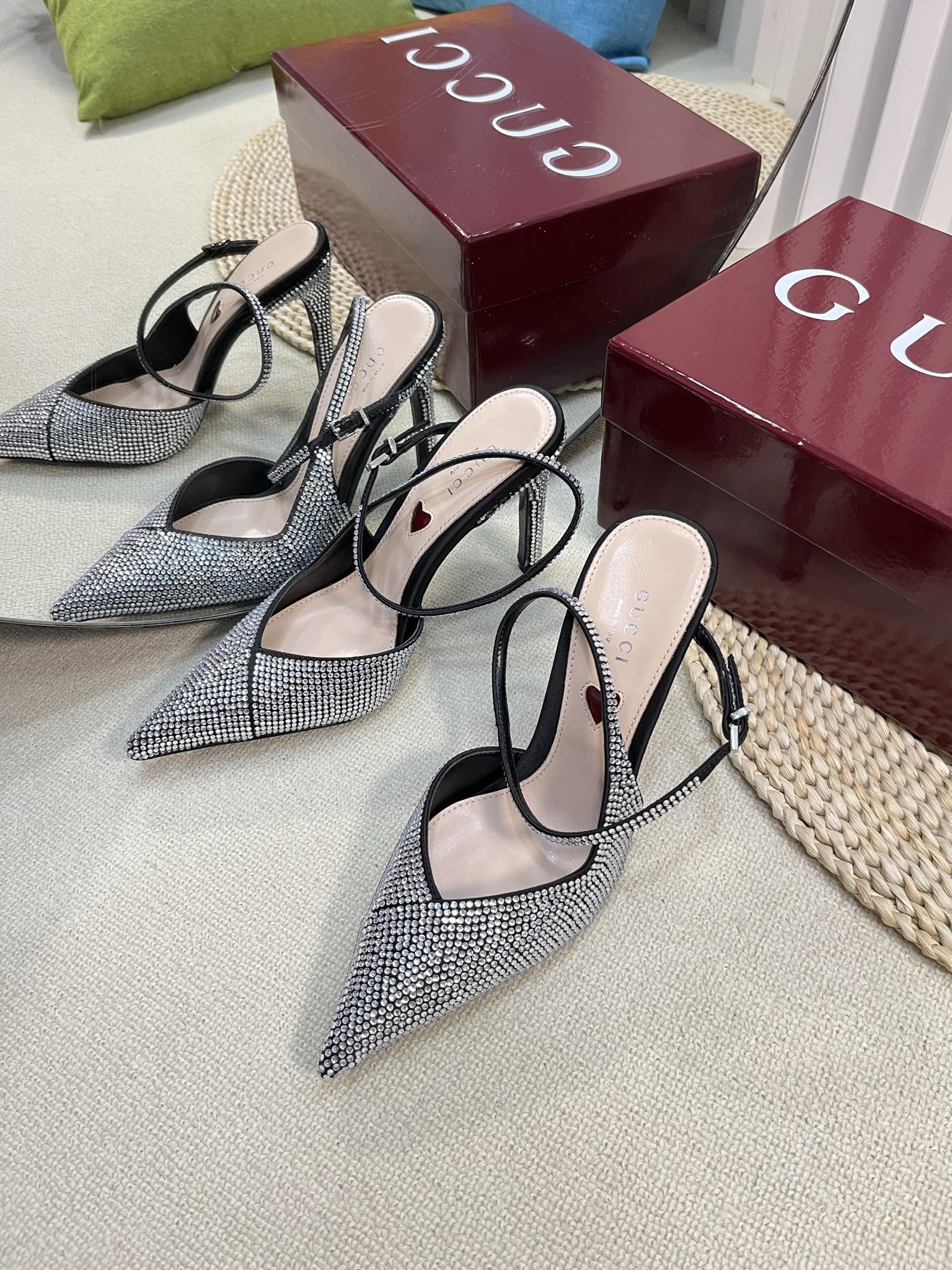 GUCCI HIGH SLINGBACK 10 CM IN BLACK SILK WITH FULL RHINSTONES