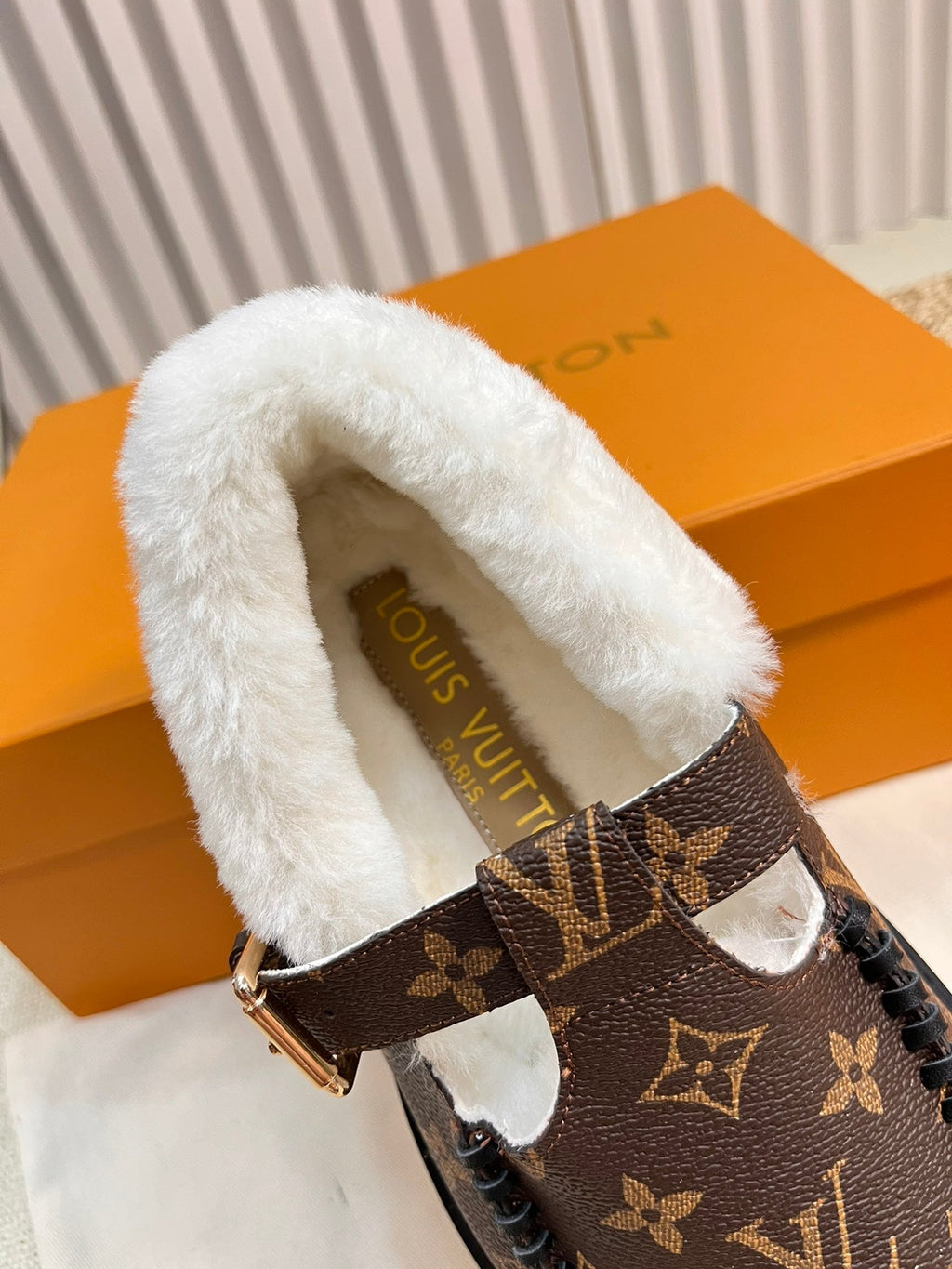 LOUIS VUITTON COLORADO COMFORT MARY JANE IN CHOCOLATE BROWN MONOGRAM CALFSKIN AND SHEARLING LINING