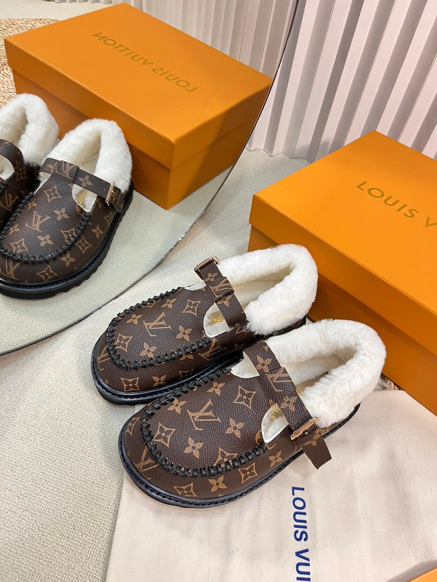 LOUIS VUITTON COLORADO COMFORT MARY JANE IN CHOCOLATE BROWN MONOGRAM CALFSKIN AND SHEARLING LINING