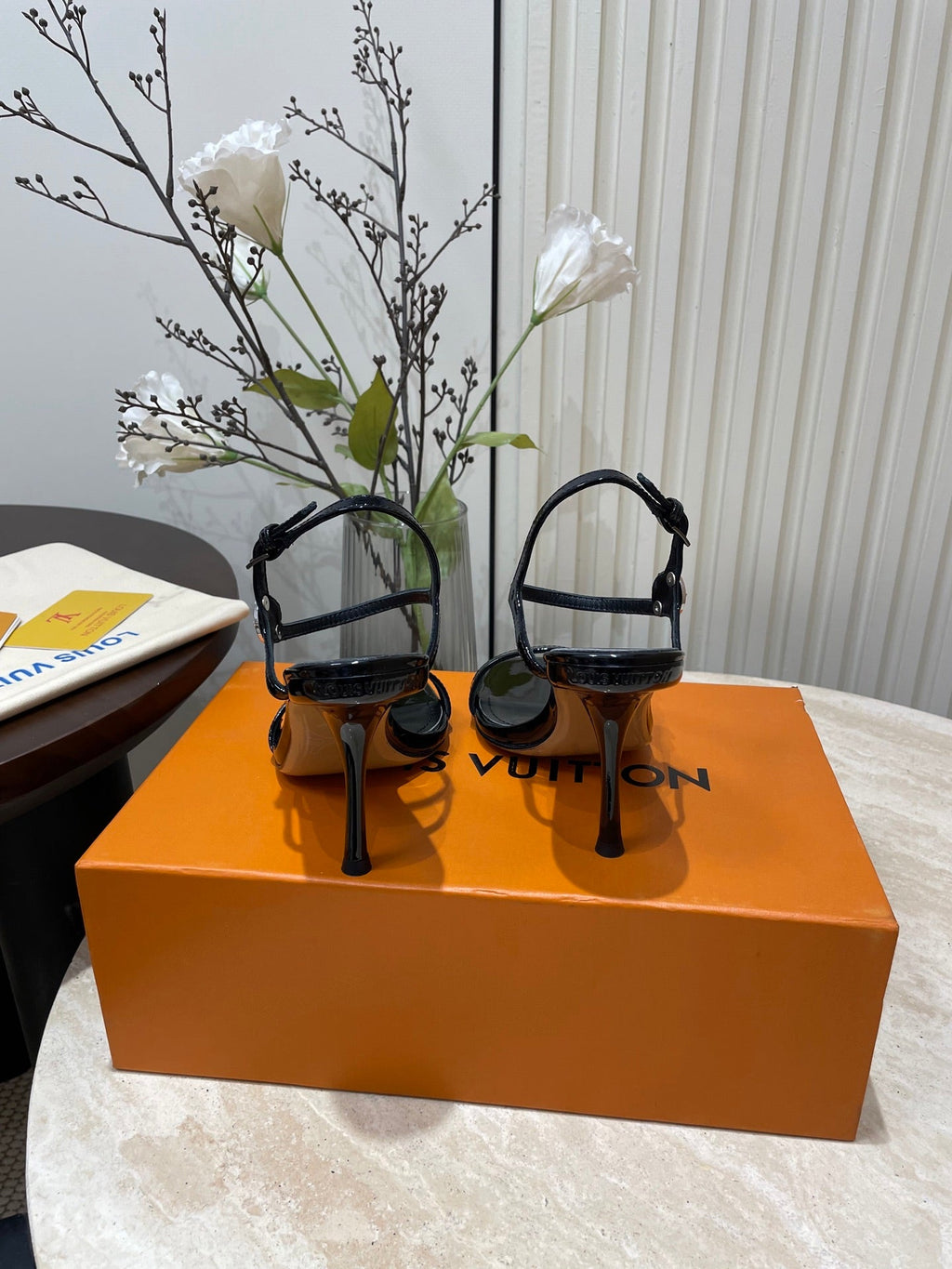 LOUIS VUITTON 6AM HIGH SANDAL 95 MM IN BLACK PATENT LAMBSKIN