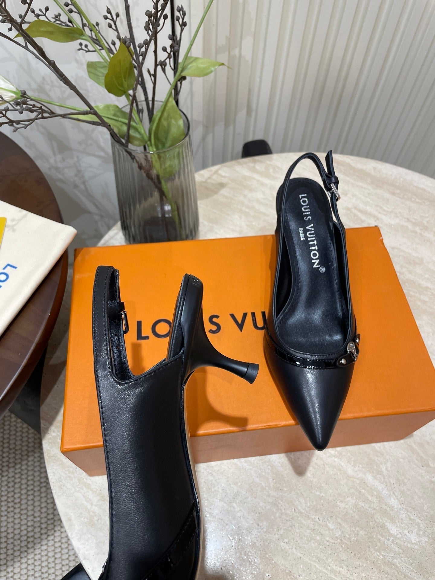 LOUIS VUITTON HIGH SLINGBACKS 5 CM IN BLACK CALFSKIN
