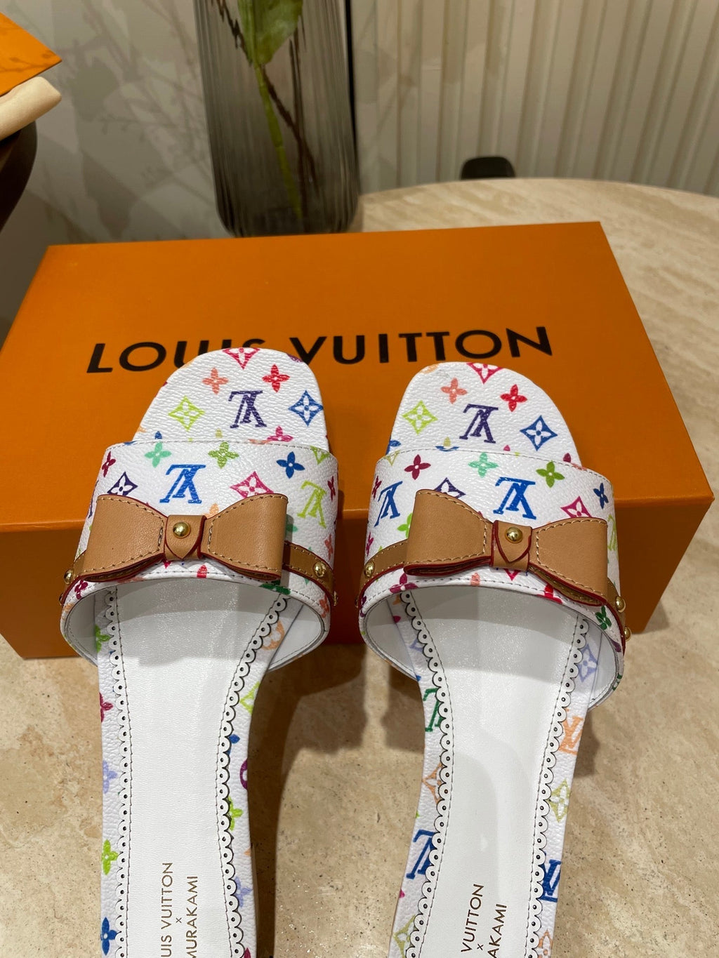 LOUIS VUITTON FLAT MULES IN WHITE MONOGRAM LAMBSKIN
