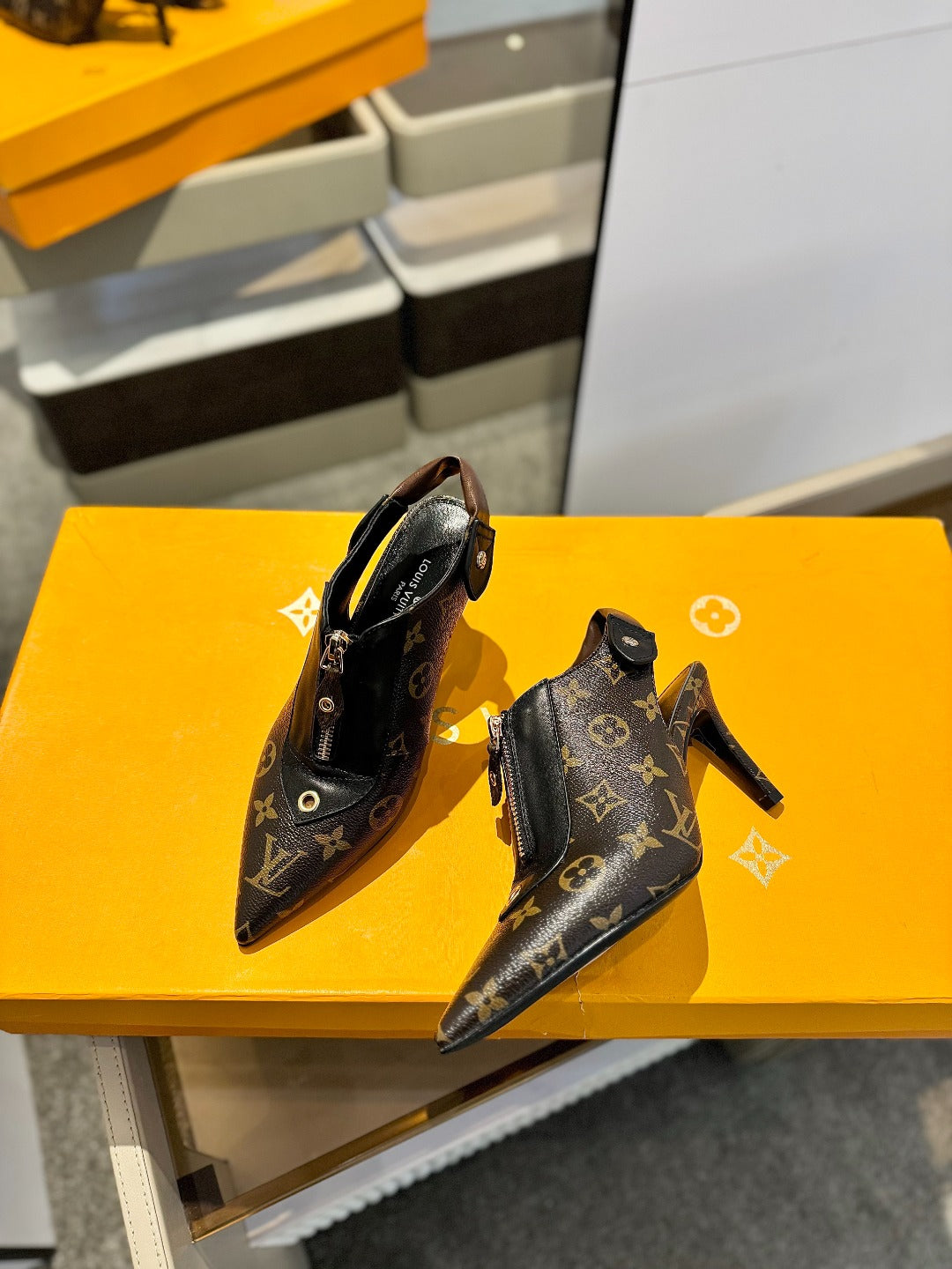 LOUIS VUITTON ALLURE HIGH 8 CM SLINGBACK IN CHOCOLATE BROWN MONOGRAM CALFSKIN