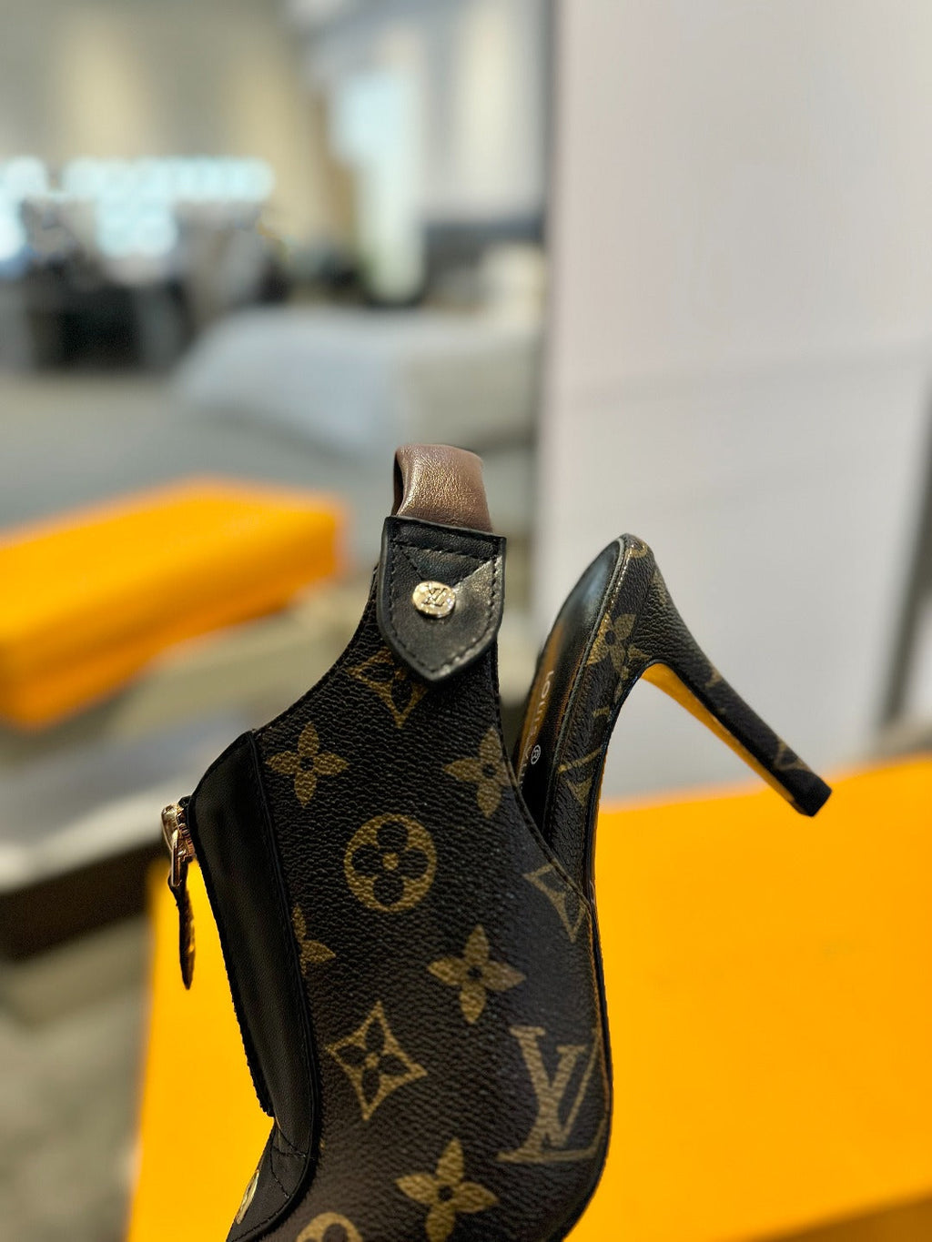 LOUIS VUITTON ALLURE HIGH 8 CM SLINGBACK IN CHOCOLATE BROWN MONOGRAM CALFSKIN