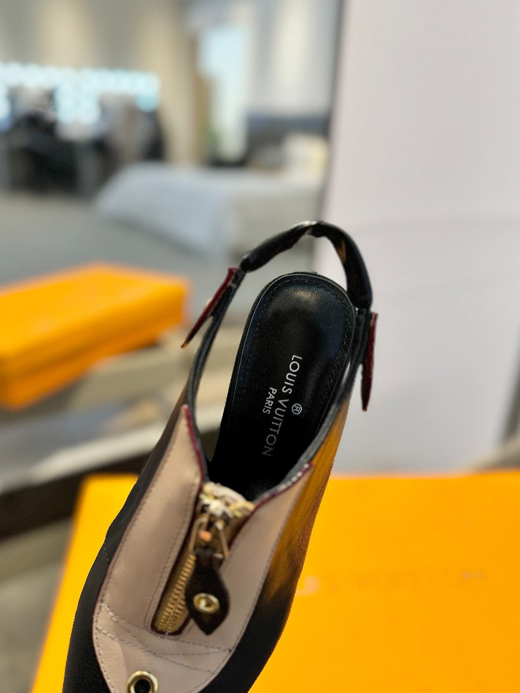 LOUIS VUITTON ALLURE HIGH 8 CM SLINGBACK IN BLACK MIX SAND BROWN CALFSKIN