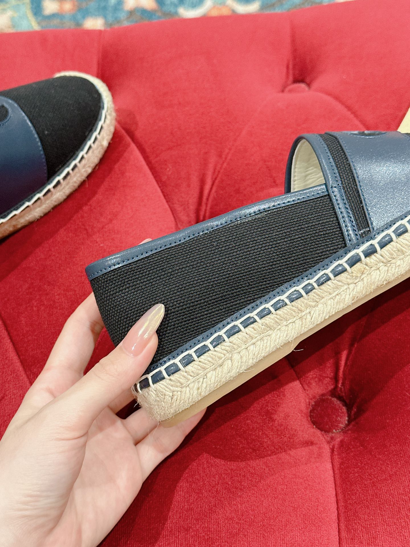 GUCCI ESPADRILLES SLIP - ON BLACK CANVAS
