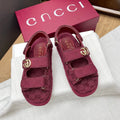 GUCCI CLASSIC SANDALS 25S IN RED FABRIC WITH GOLD HARDWARE
