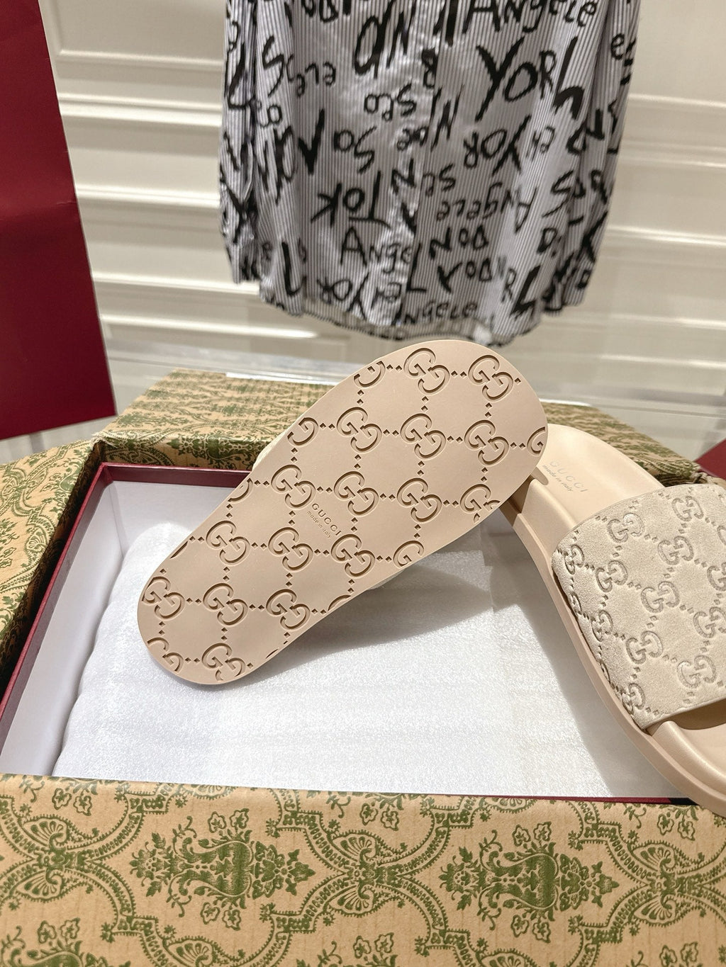 GUCCI SLIDES IN NUDE BEIGE SUEDE WITH EMBOSSED LOGO STYLE 2
