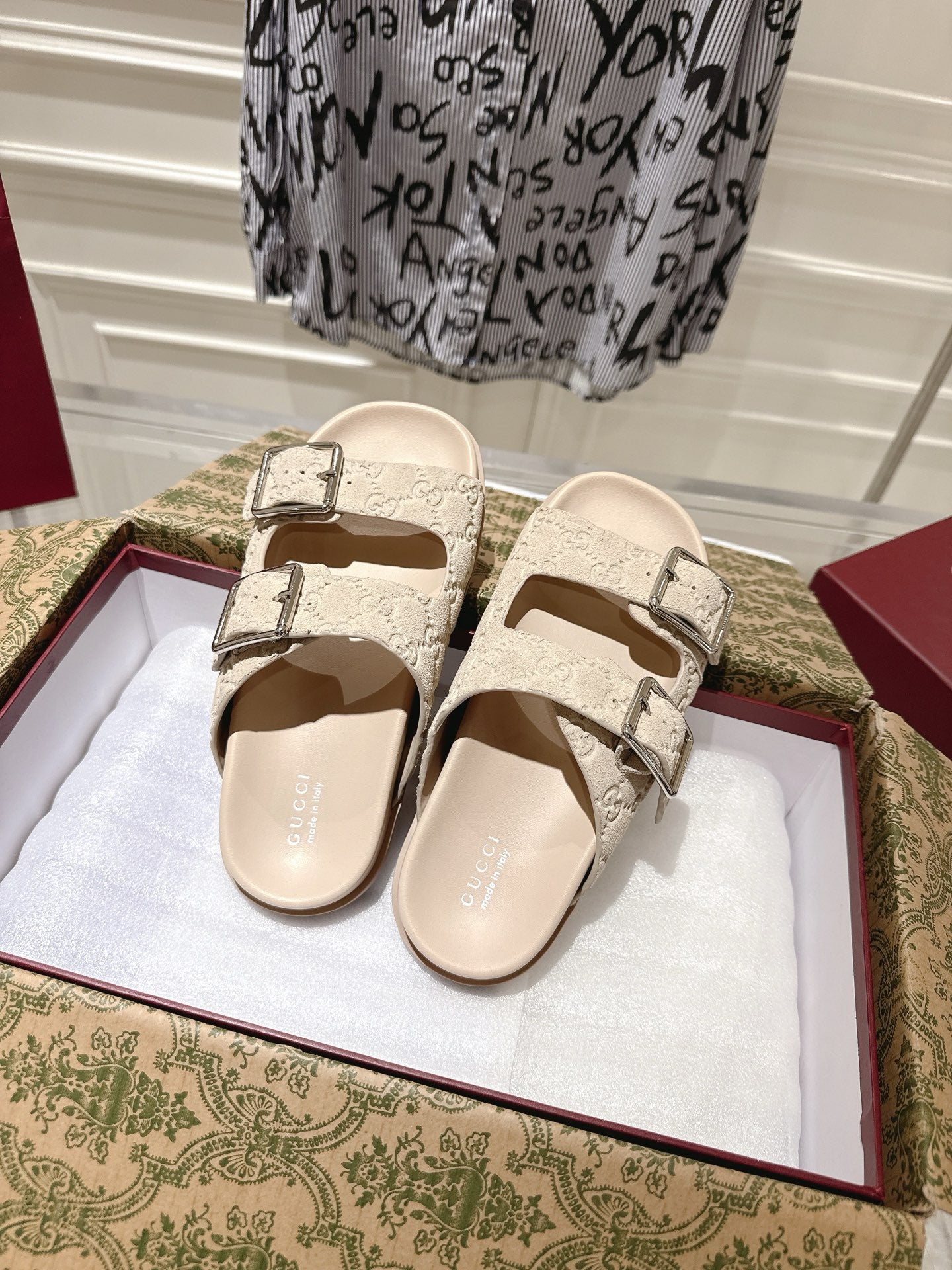 GUCCI SANDALS IN NUDE BEIGE SUEDE EMBOSSED LOGO SILVER HARDWARE