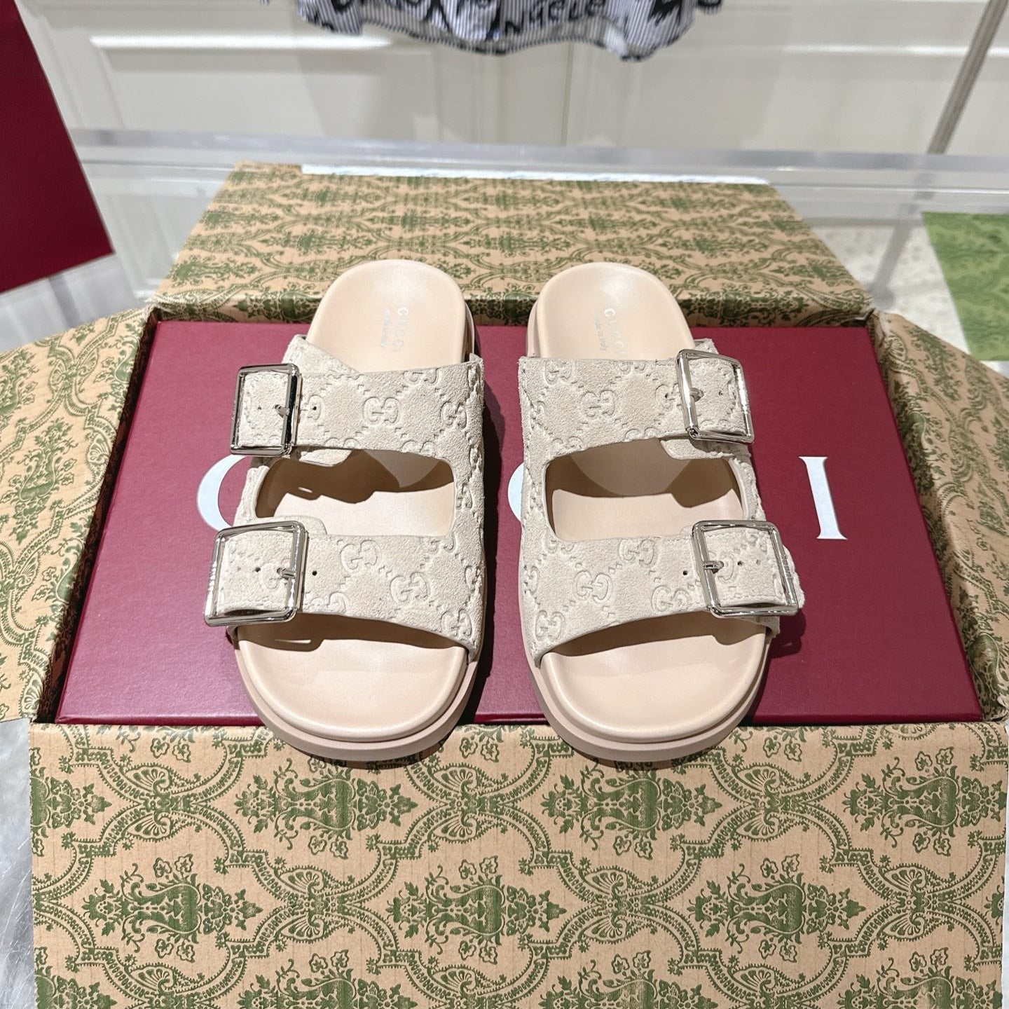 GUCCI SANDALS IN NUDE BEIGE SUEDE EMBOSSED LOGO SILVER HARDWARE