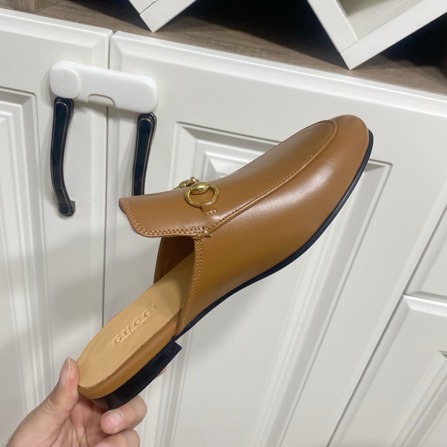 GUCCI MULES IN BROWN LAMBSKIN GOLD HARD WARE