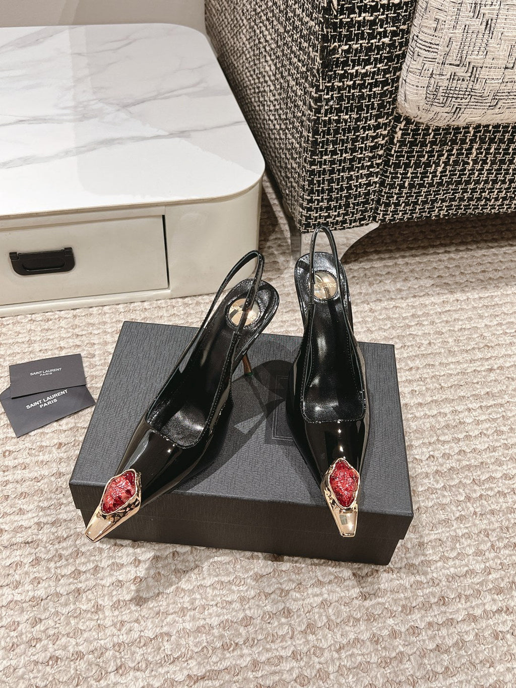 LOUIS VUITTON DUNE HIGH 10 CM SLINGBACK PUMPS IN BLACK PATENT LEATHER WITH CRYSTAL