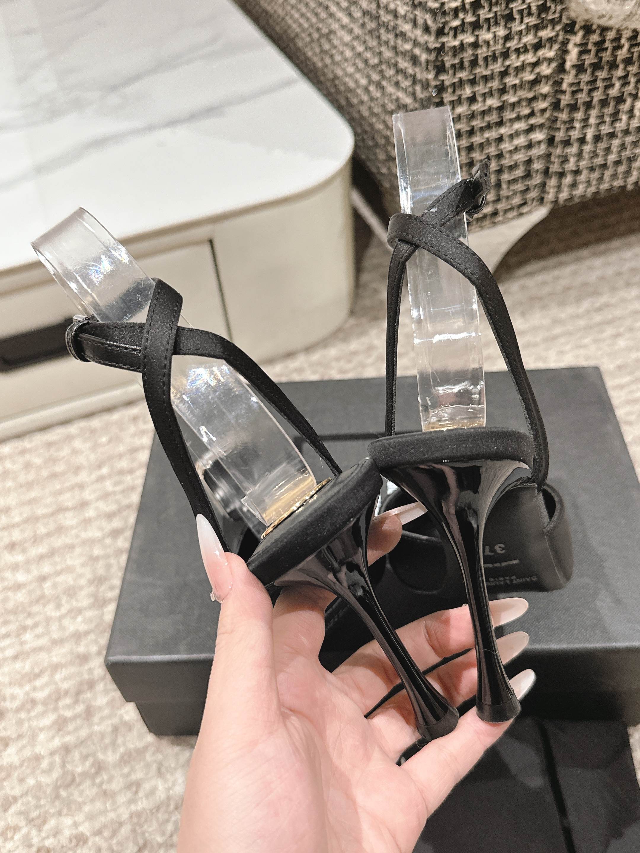 LOUIS VUITTON AIMÉE HIGH 75 MM SLINGBACK PUMPS IN BLACK SATIN WITH CRYSTAL