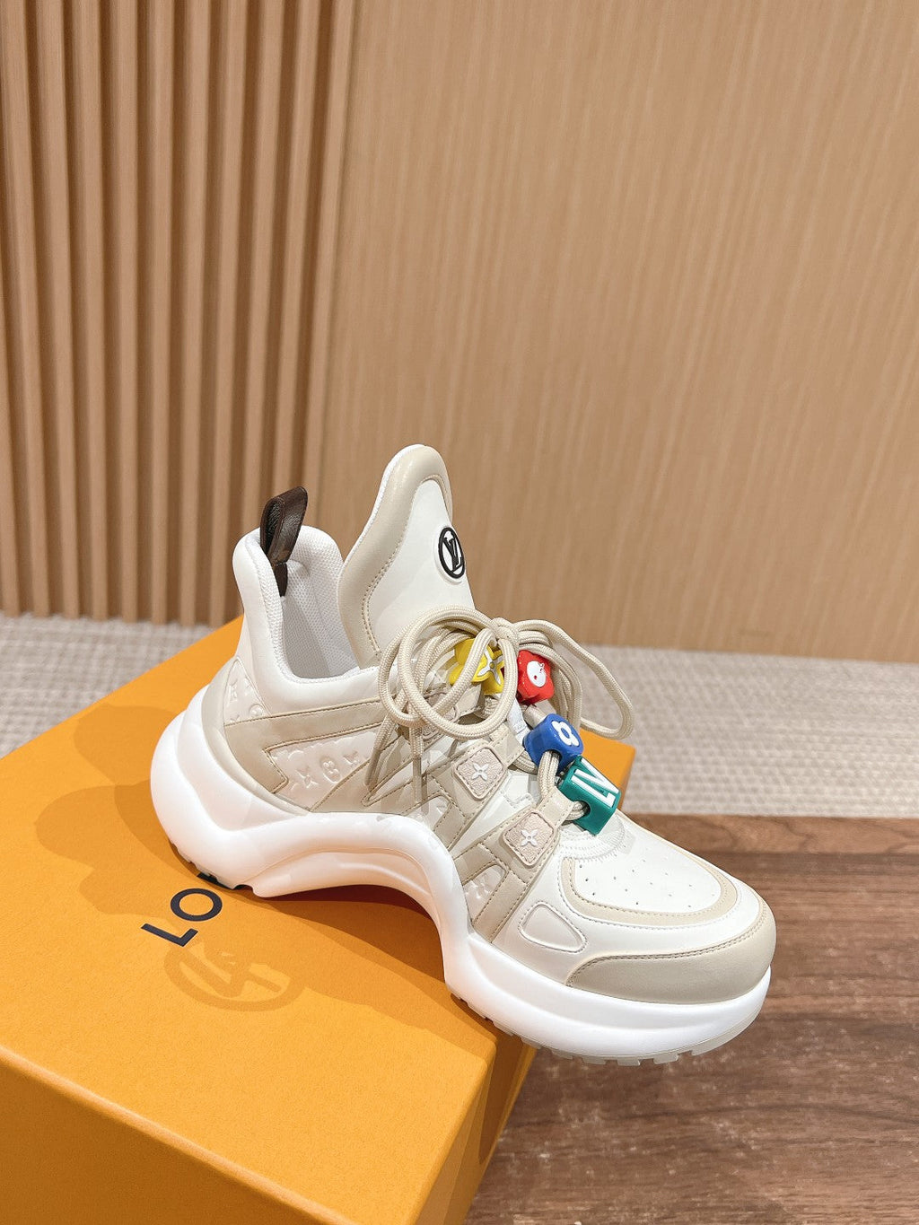 LOUIS VUITTON LV ARCHLIGHT SNEAKER IN BLANC BEIGE EMBOSSED CALFSKIN