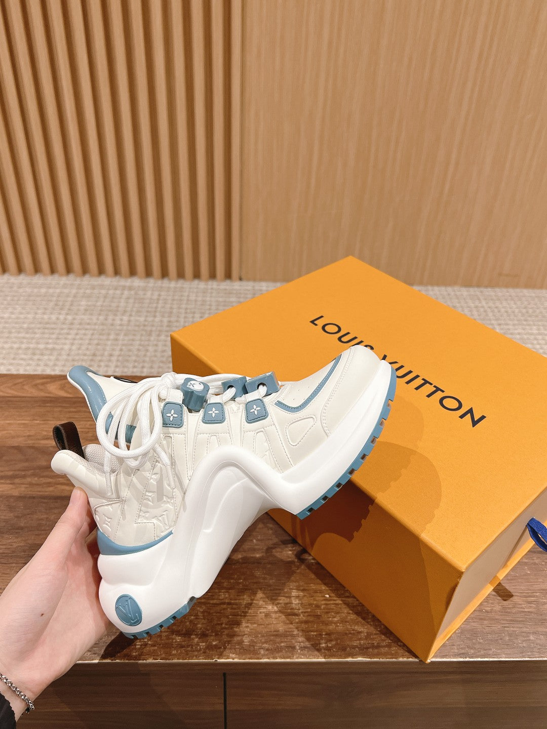 LOUIS VUITTON LV ARCHLIGHT SNEAKER IN WHITE MIX SKY BLUE EMBOSSED CALFSKIN