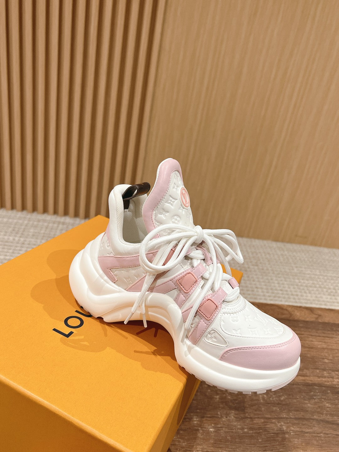LOUIS VUITTON LV ARCHLIGHT SNEAKER IN WHITE MIX BABY PINK EMBOSSED CALFSKIN