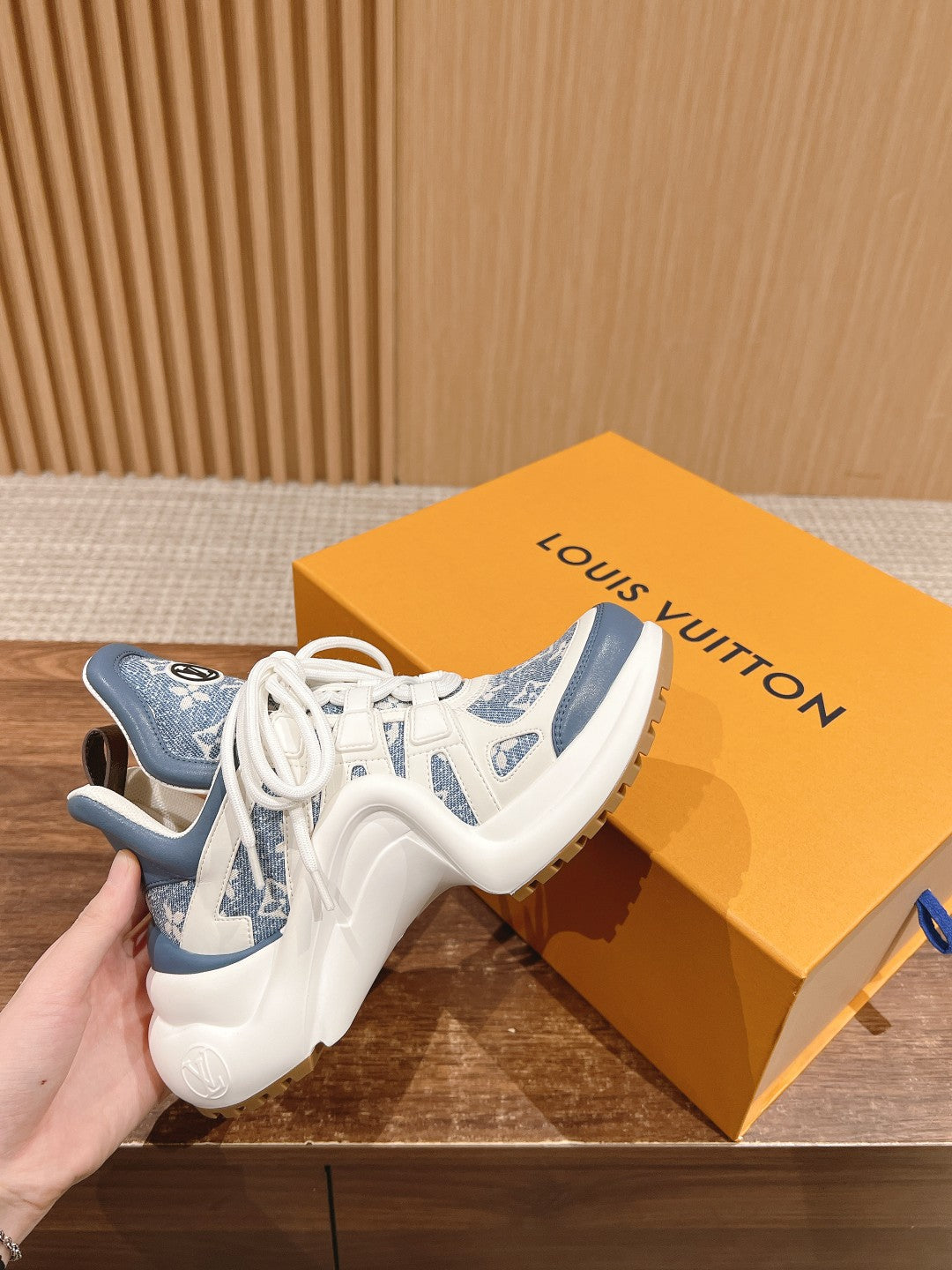 LOUIS VUITTON LV ARCHLIGHT SNEAKER IN WHITE MIX AEGEAN BLUE CALFSKIN AND MONOGRAM DENIM
