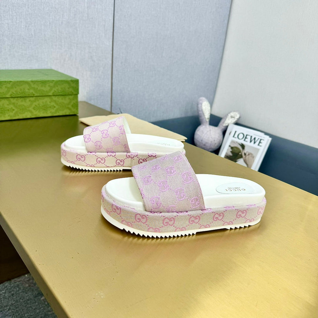 GUCCI PLATFORM SLIDE SANDAL PASTEL PINK CANVAS