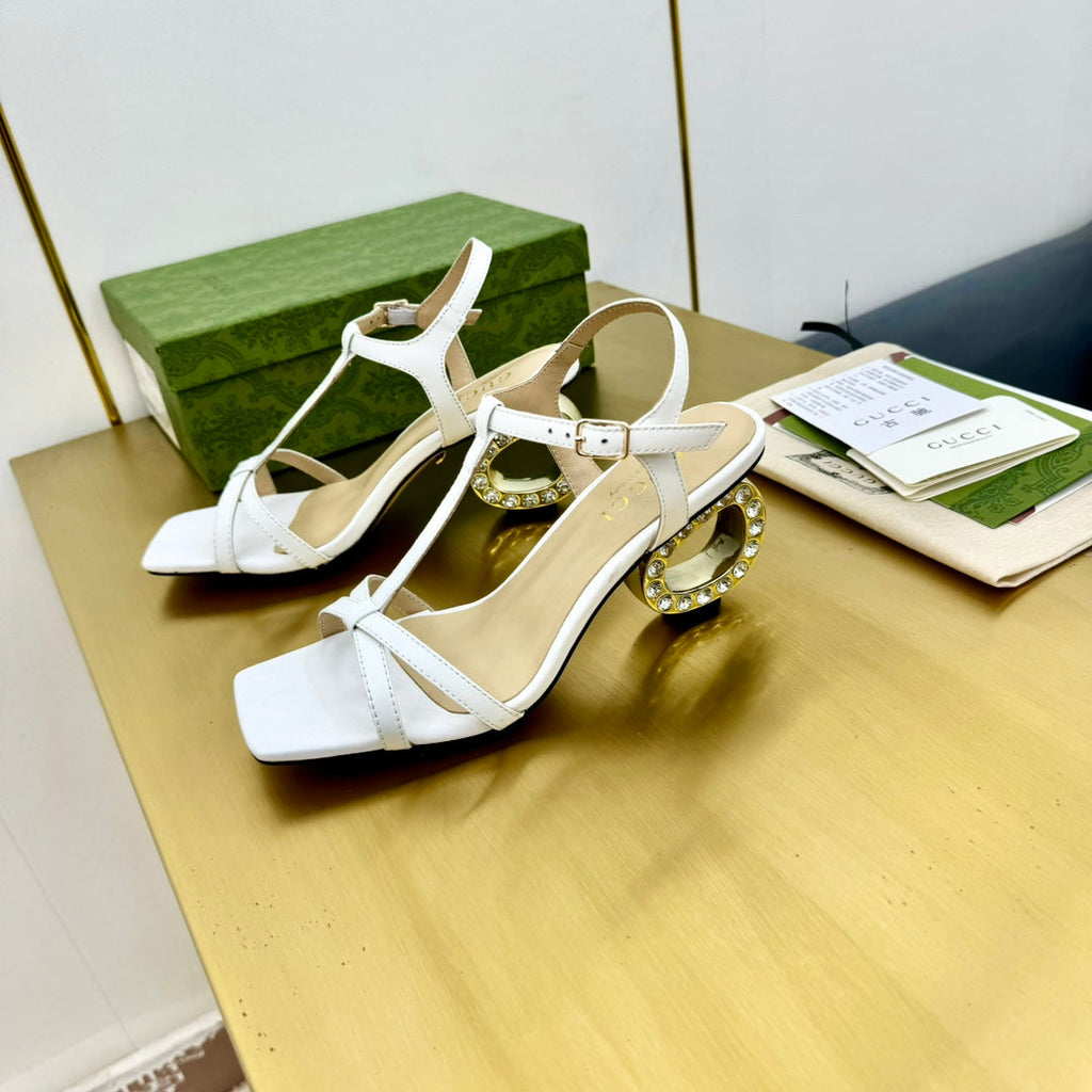GUCCI MEDIUM-HEEL SANDAL IN WHITE CALFSKIN GOLD HARDWARE WITH RHINSTONES