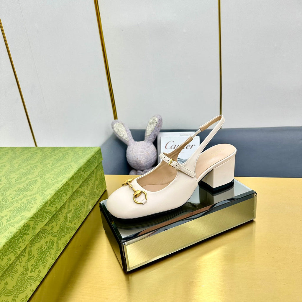GUCCI HORSEBIT PUMP IN WHITE SHEEPSKIN