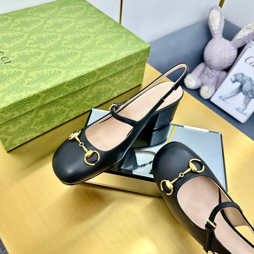 GUCCI HORSEBIT PUMP IN BLACK SHEEPSKIN