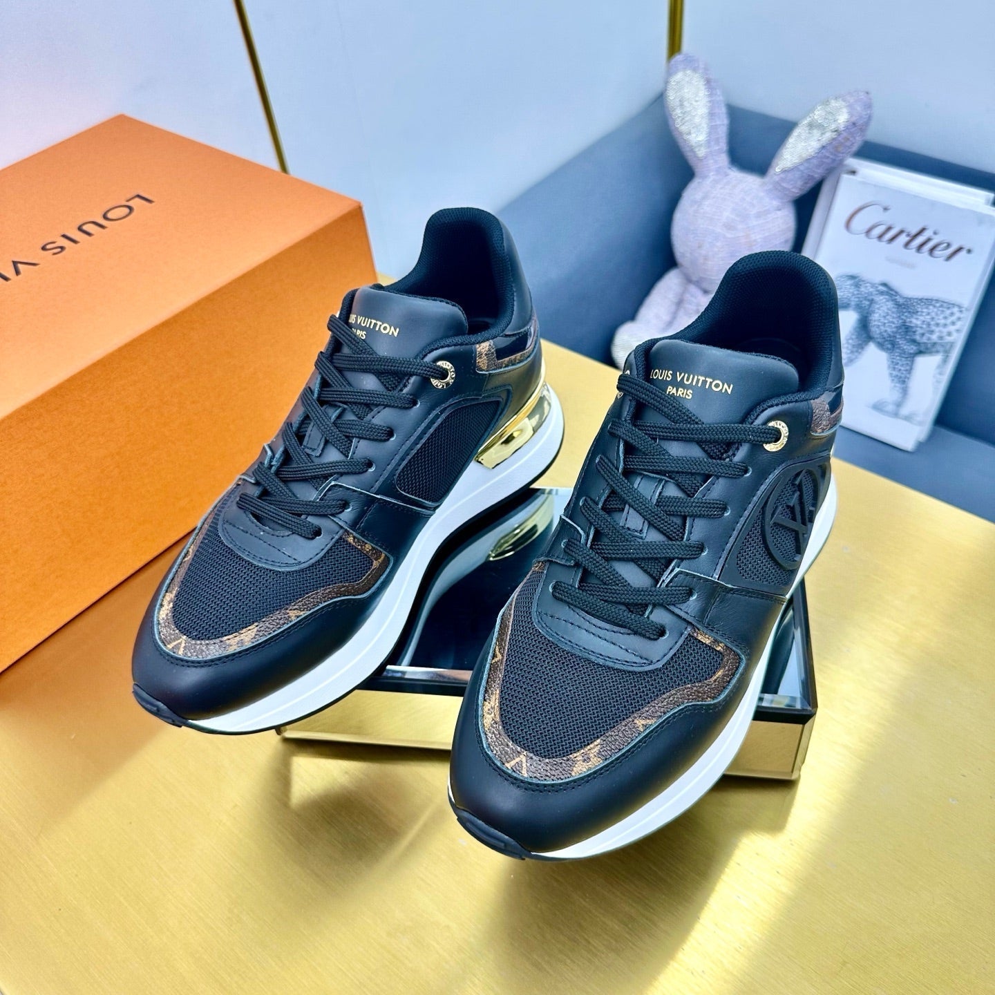 LOUIS VUITTON NEO RUN AWAY SNEAKER IN BLACK CALFSKIN