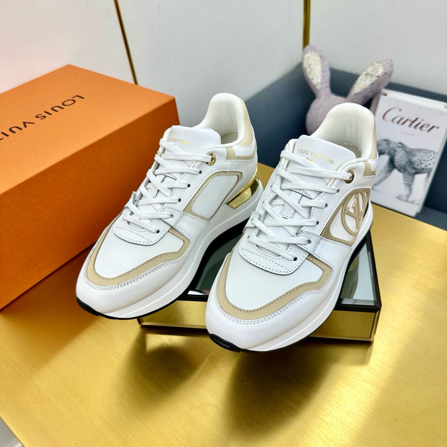 LOUIS VUITTON NEO RUN AWAY SNEAKER IN WHITE MIX GOLD CALFSKIN