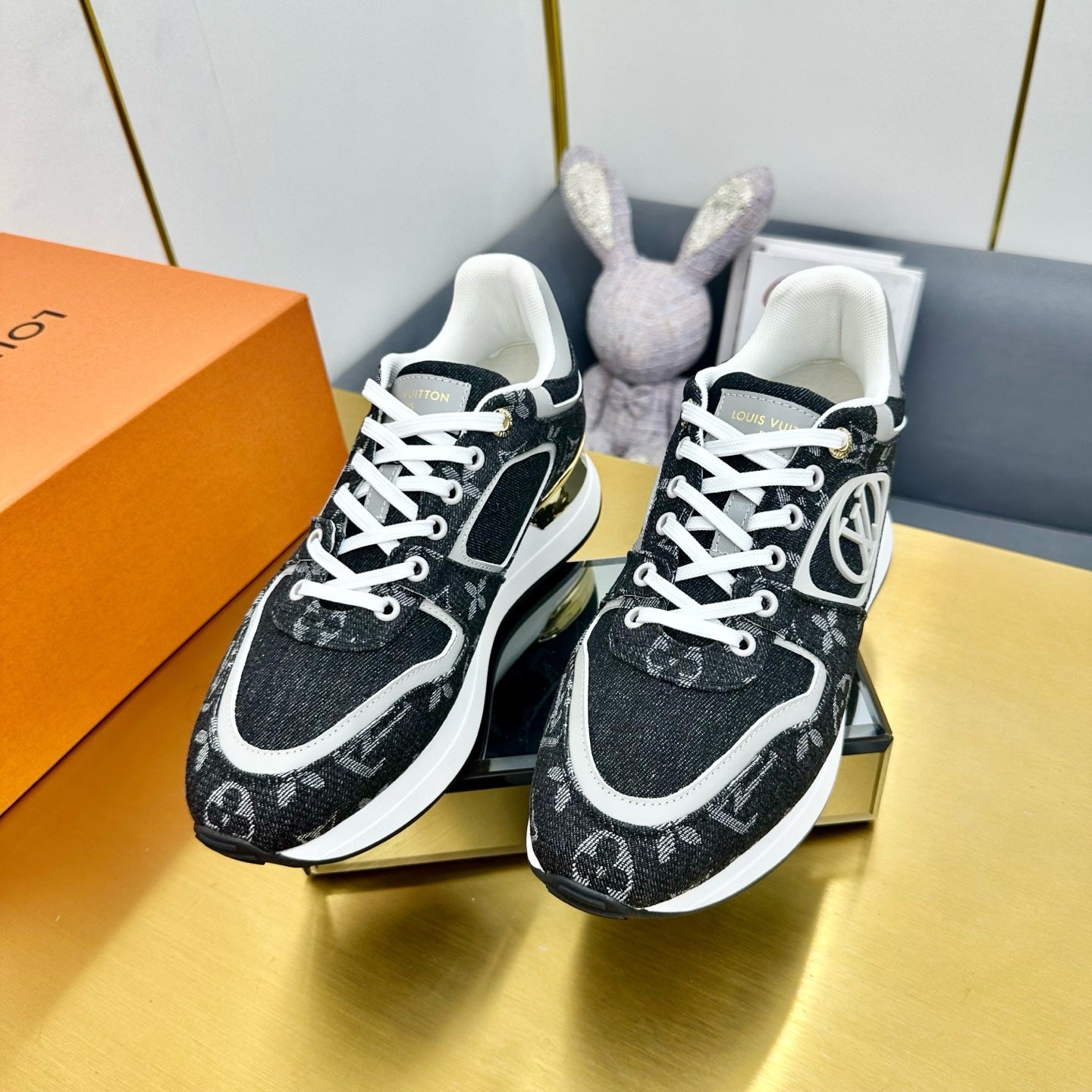 LOUIS VUITTON NEO RUN AWAY SNEAKER IN BLACK MONOGRAM DENIM FABRIC