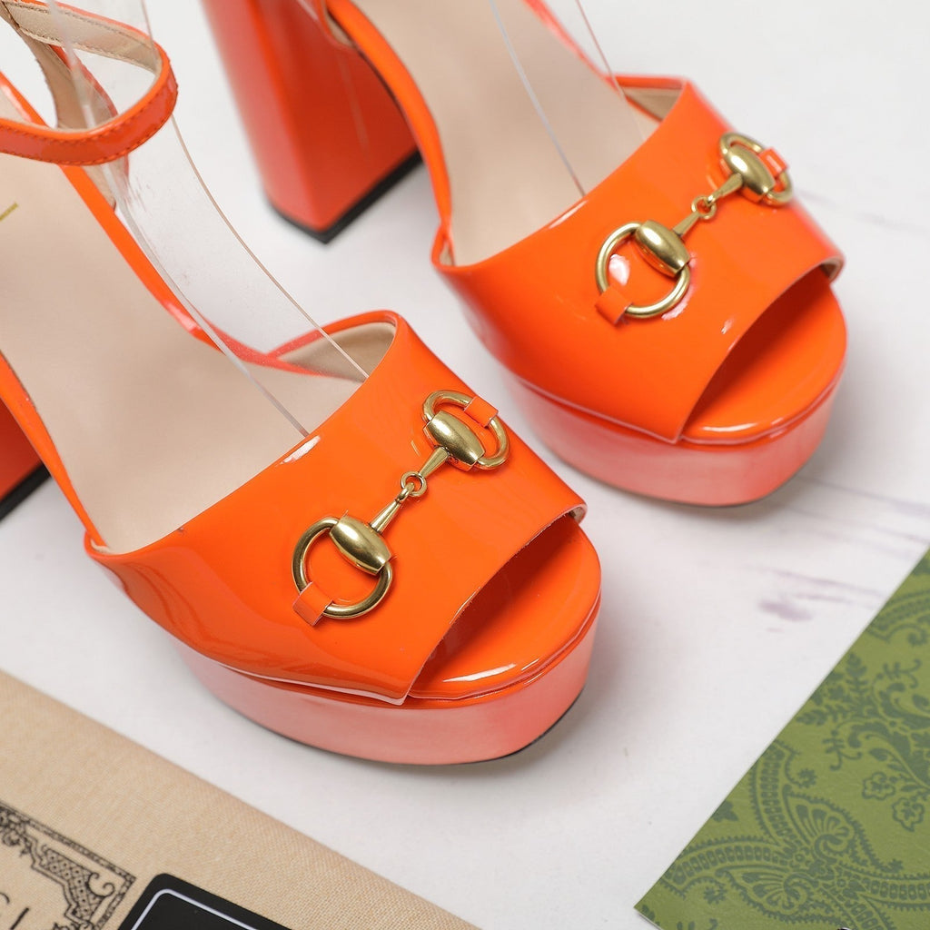 GUCCI Sandales Cuir Noir Orange
