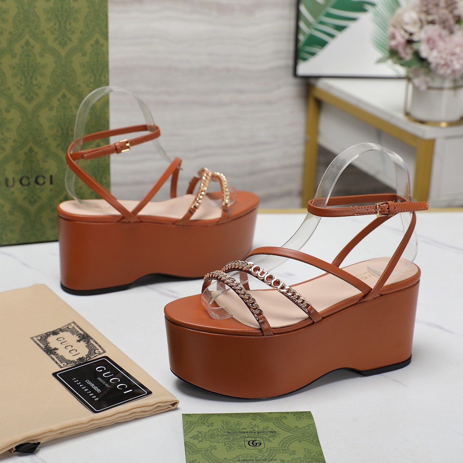 GUCCI WEDGE PLATFORM IN CINNAMON BROWN SHEEPSKIN