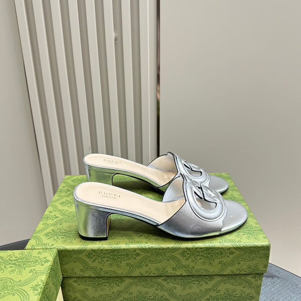 GUCCI MID-HEEL 5 CM MULE IN SILVER CALFSKIN