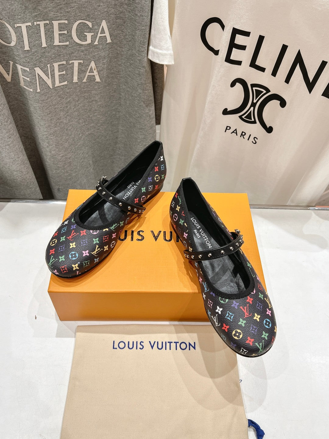 LOUIS VUITTON MARY JANE FLAT IN BLACK MONOGRAM CALFSKIN