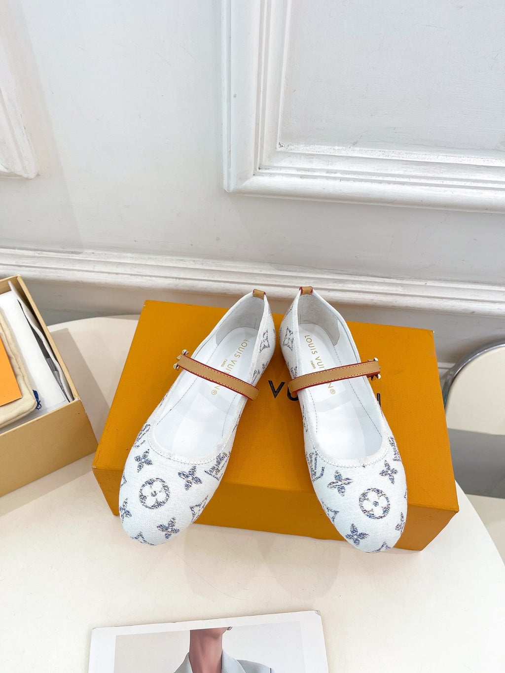 LOUIS VUITTON LV WOMEN ROMY FLAT BALLERINA IN WHITE MONOGRAM JACQUARD
