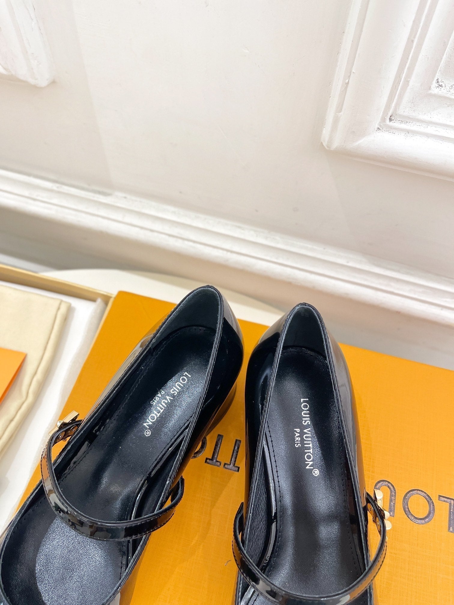 LOUIS VUITTON LV WOMEN ROMY HIGH BALLERINA IN GLOSSY BLACK LAMBSKIN