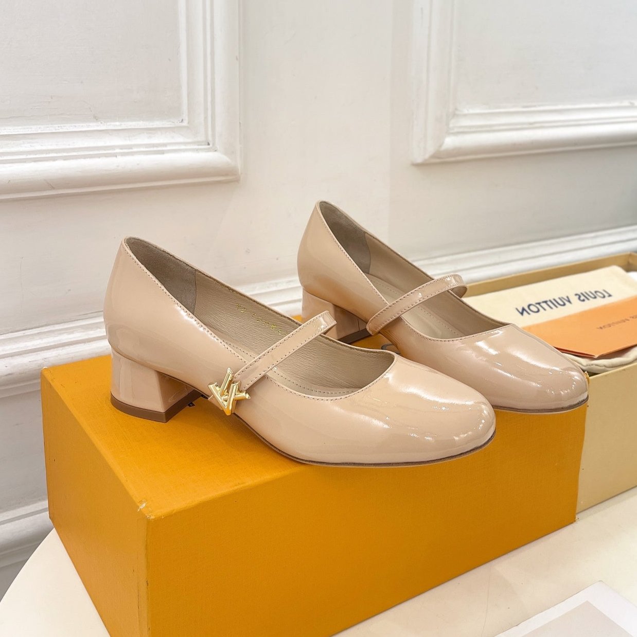 LOUIS VUITTON LV WOMEN ROMY HIGH BALLERINA IN GLOSSY BEIGE LAMBSKIN
