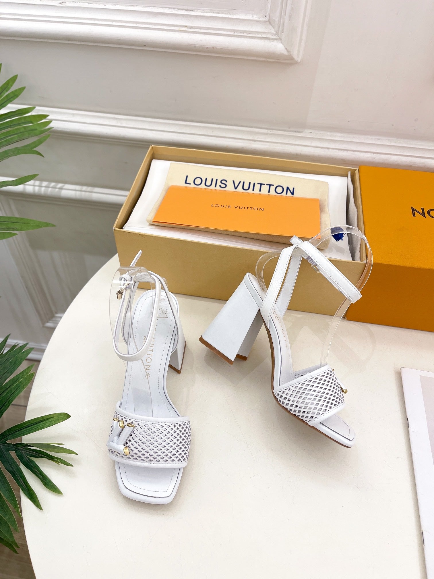 LOUIS VUITTON LV WOMEN HIGH SANDAL IN WHITE CALFSKIN