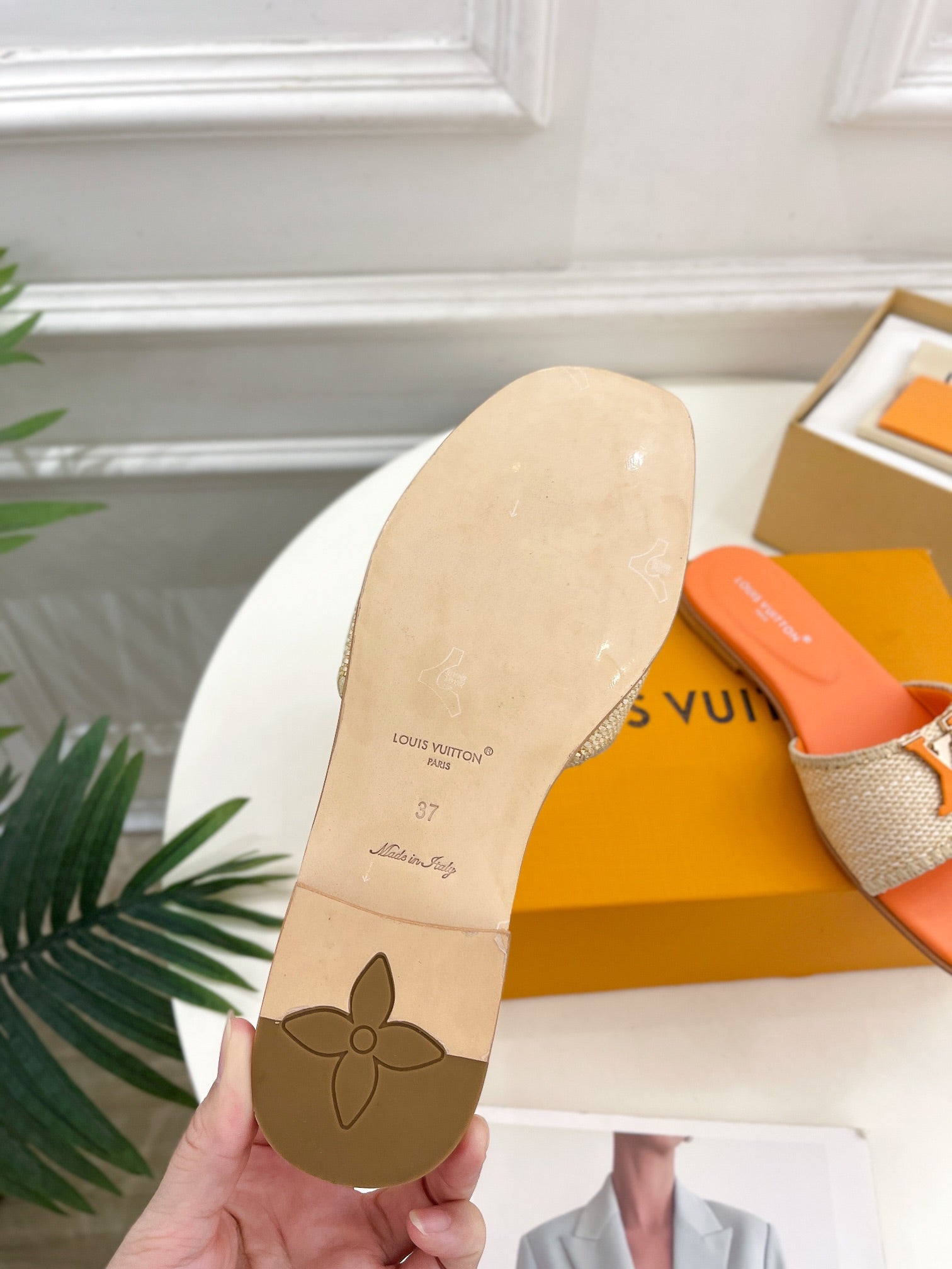 LOUIS VUITTON LV WOMEN CAPRI FLAT MULES IN TIGER ORANGE LEATHER AND RAFFIA