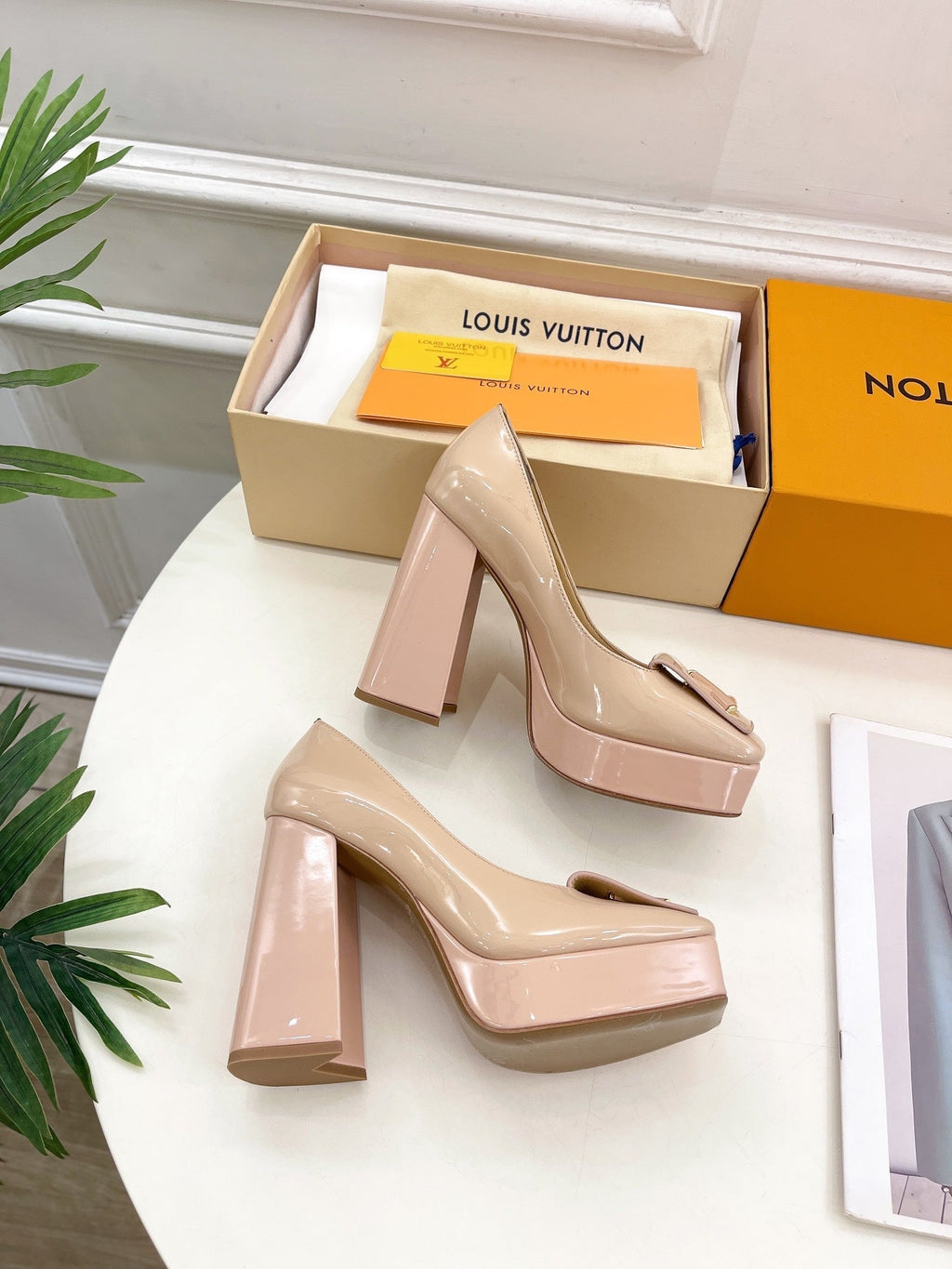 LOUIS VUITTON SHAKE MARY JANE HIGH HEEL 12 CM IN BISQUE BEIGE CALFSKIN
